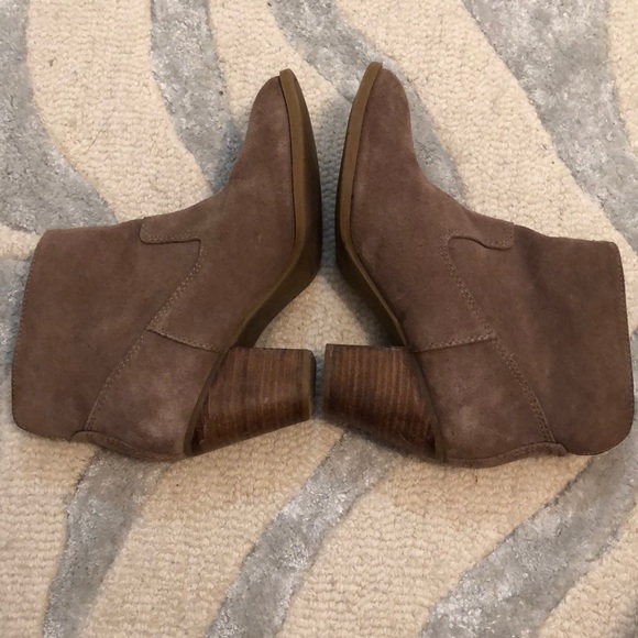 Nine West Booties - Picture 5 of 8